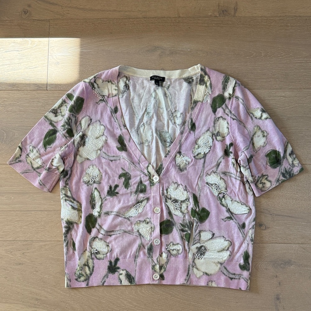 Talbots Pink Floral v-neck cardigan short sleeve Perfect for Spring Large